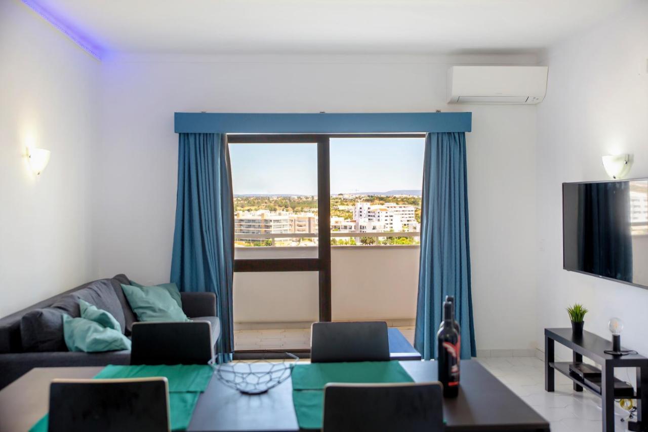 Sea View Apartment - 3 Swimming Pool & Fitness Albufeira Exteriér fotografie