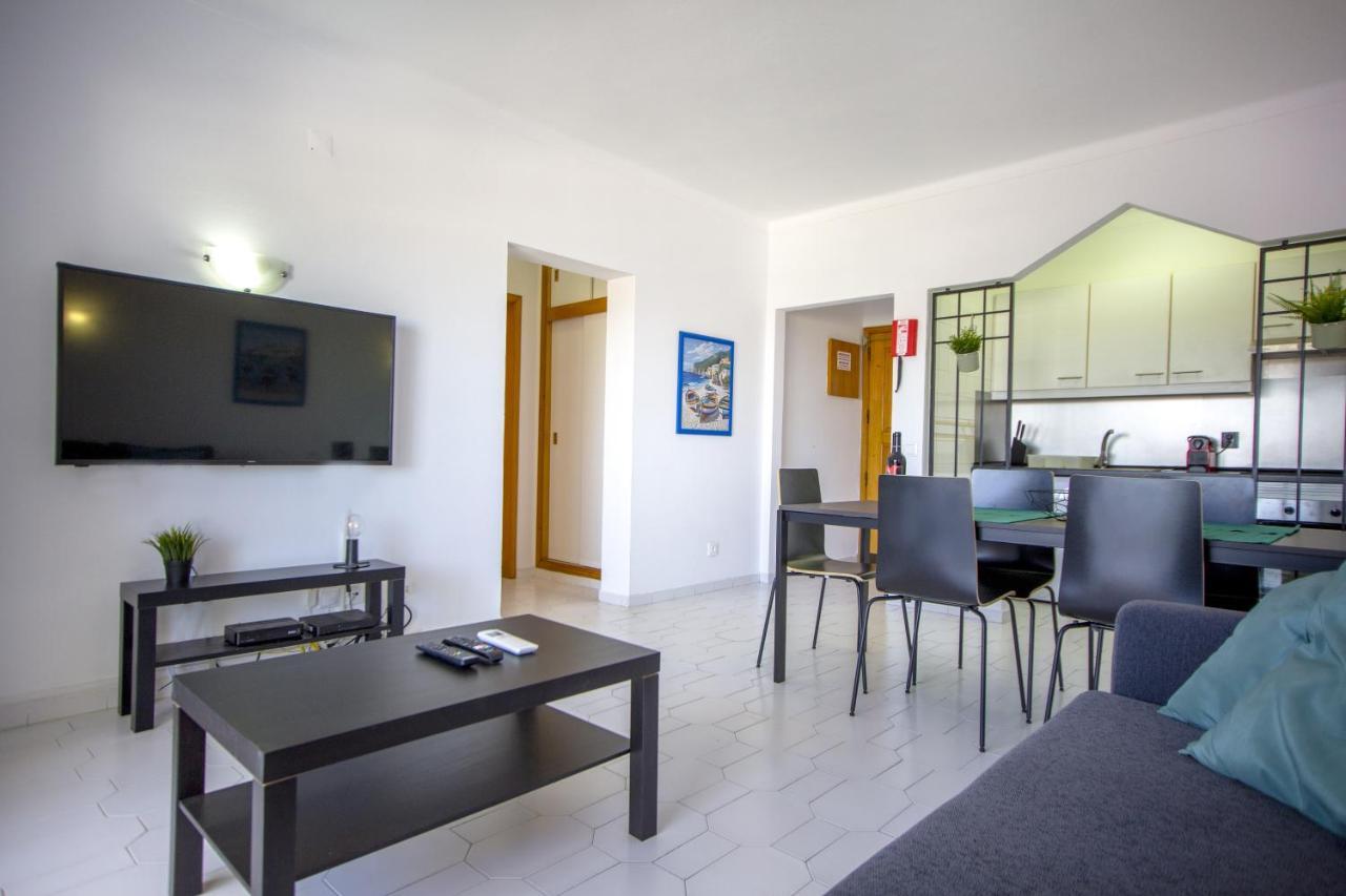 Sea View Apartment - 3 Swimming Pool & Fitness Albufeira Exteriér fotografie