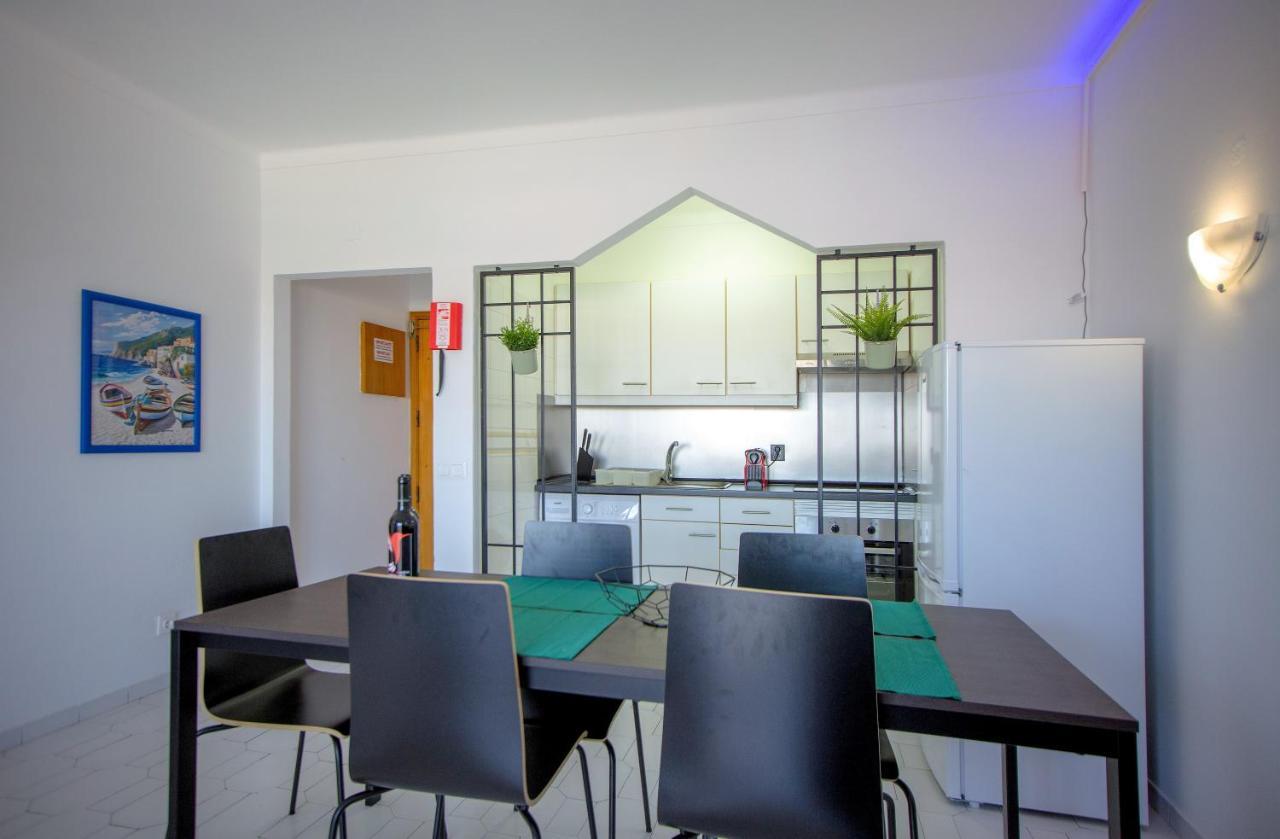 Sea View Apartment - 3 Swimming Pool & Fitness Albufeira Exteriér fotografie